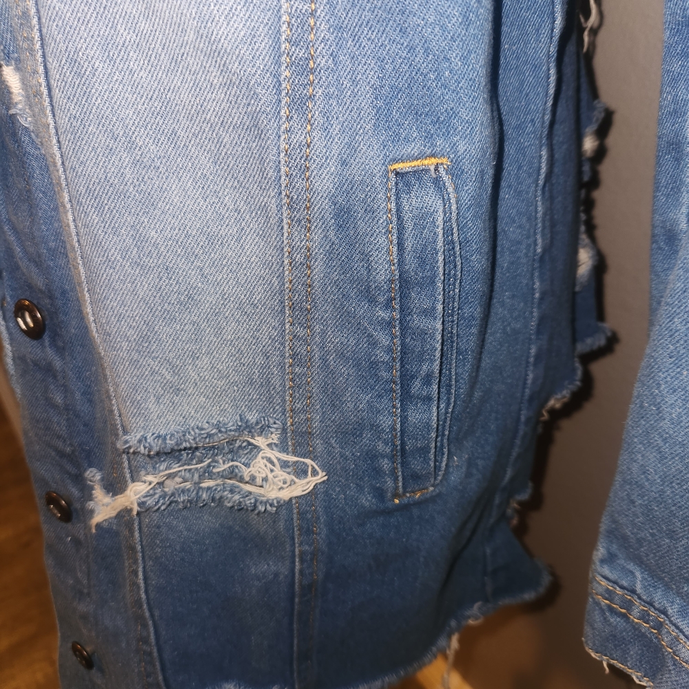 Blue Denim Jean Jacket with Distressed Details - Picture 3 of 4